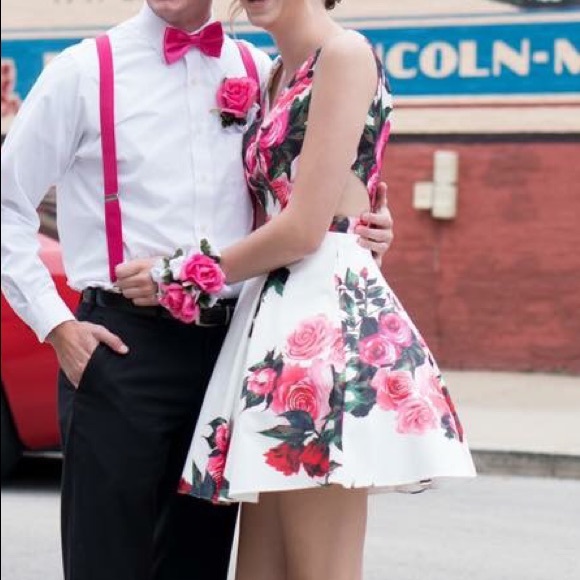 HOCO DRESS! - Picture 4 of 4